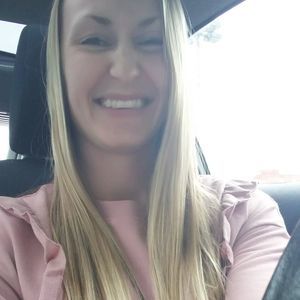 Meet your Posher, Nessa